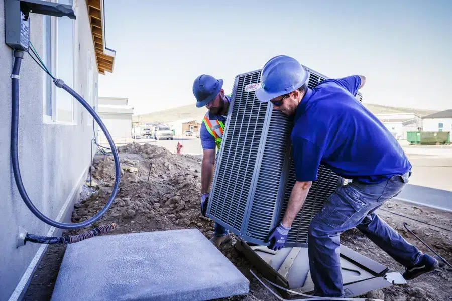 Команда «Климат на Дону» — мастера на объекте